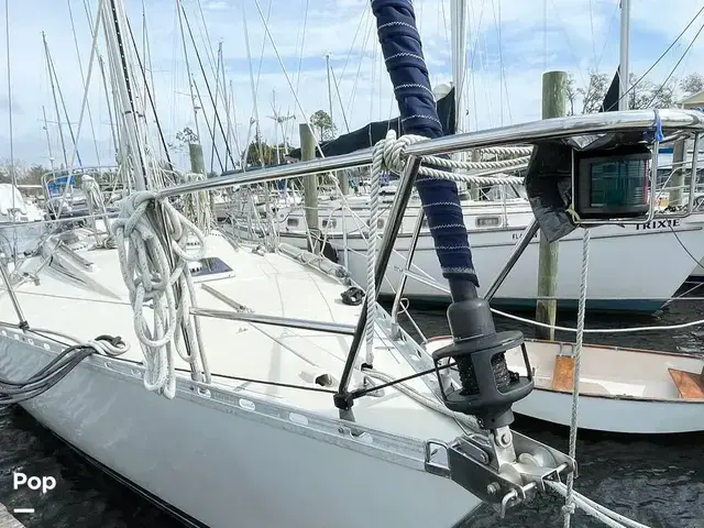 Beneteau First 42