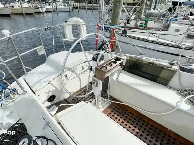 Beneteau First 42