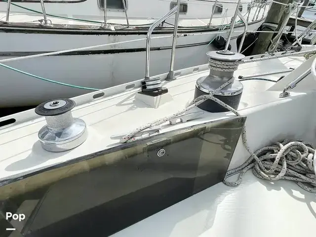 Beneteau First 42