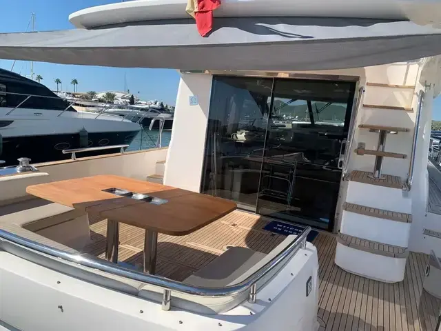 Azimut Magellano 50