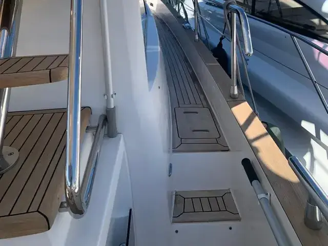 Azimut Magellano 50