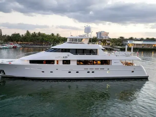 Westport Motoryacht