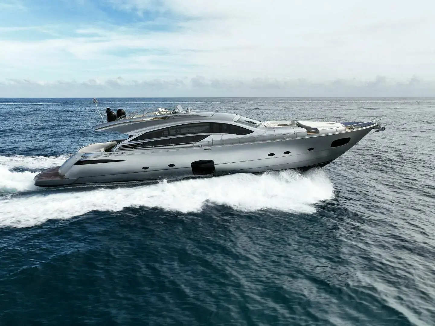 2017 Pershing express cruiser