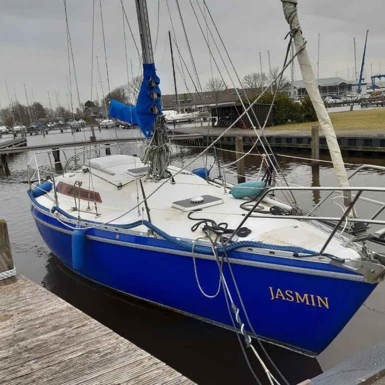 1981 Jeanneau aquila 28