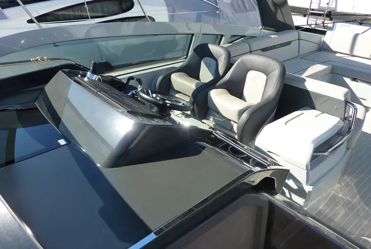 2022 Fairline f line 33