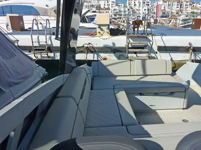 Fairline F Line 33