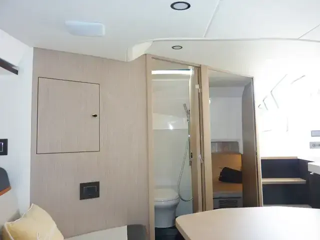 Fairline F Line 33