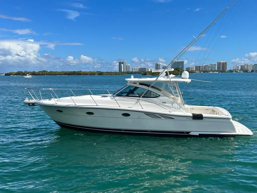 2007 Tiara 38 open