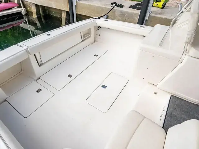 Tiara 38'