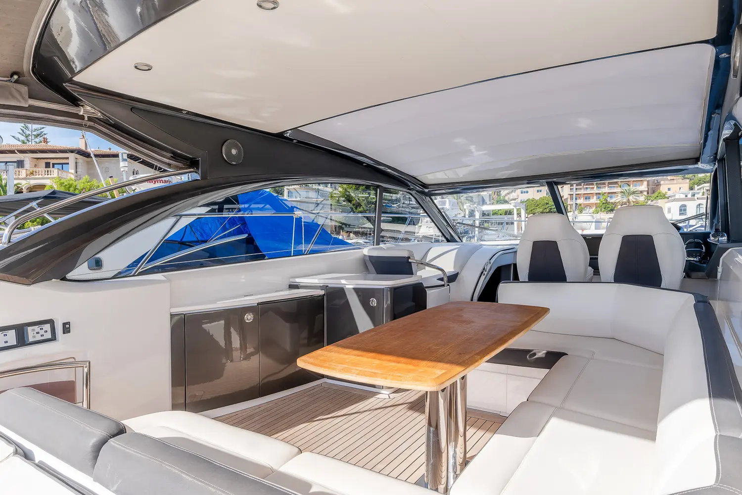 2015 Princess v48