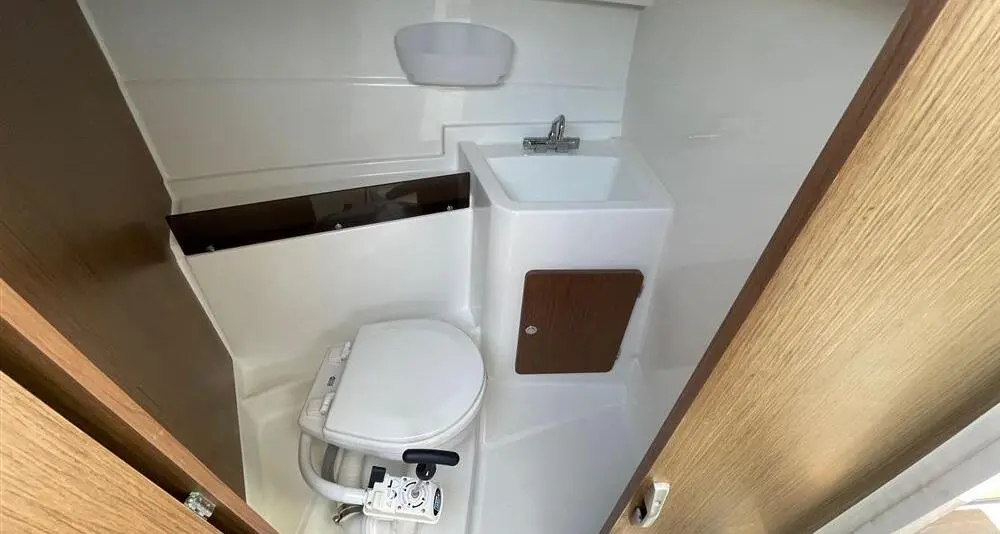 2019 Beneteau antares 8 ob