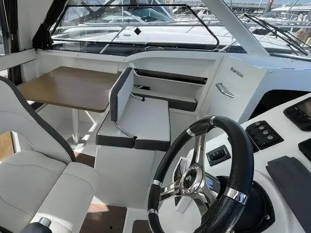 Beneteau Antares 8