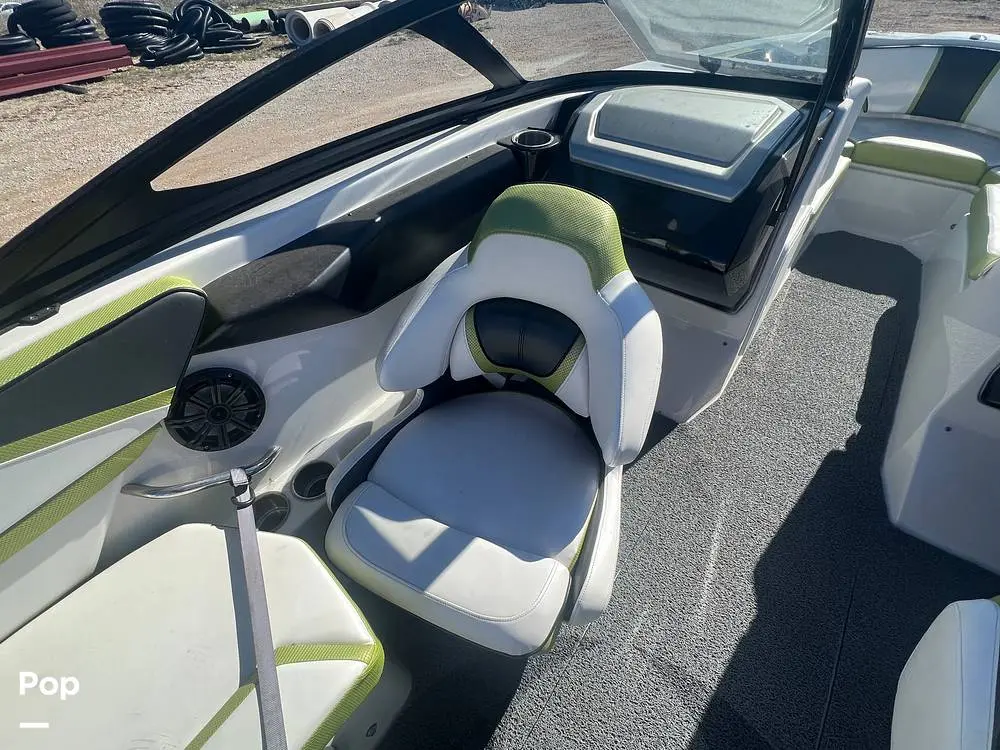 2015 Scarab 215 ho impulse