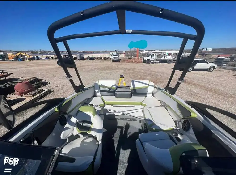 2015 Scarab 215 ho impulse