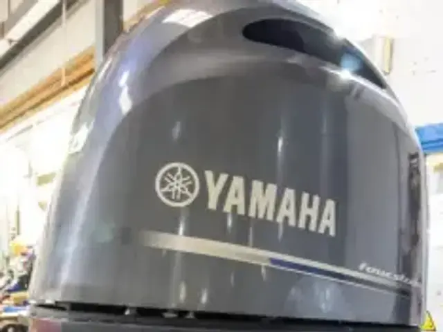 Yamaha F150 XCA