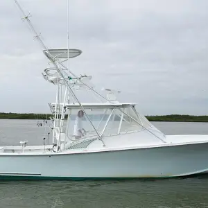 2004 Composite Yacht 34 Express Sportfisherman