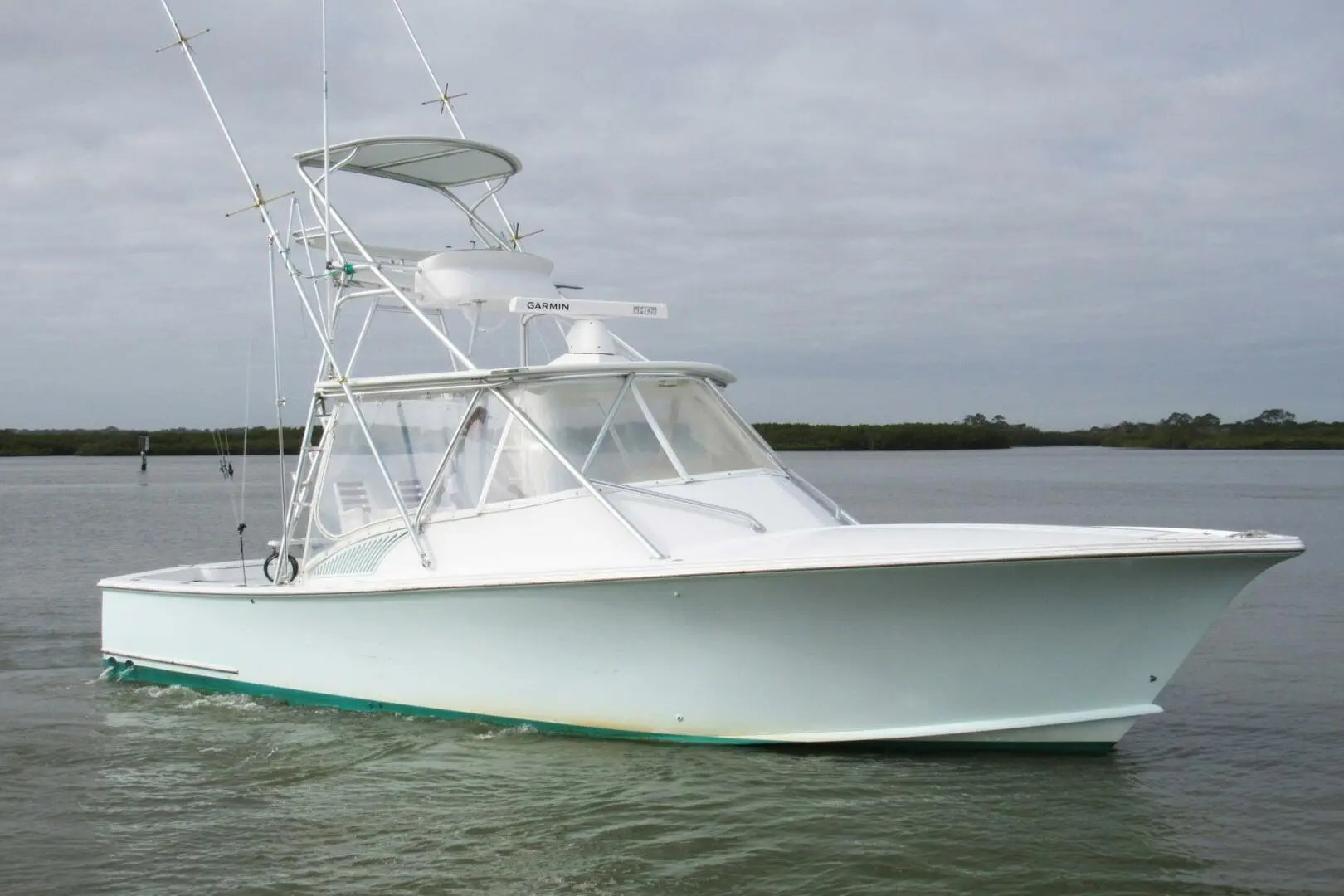 2004 Grand 34 express sportfisherman