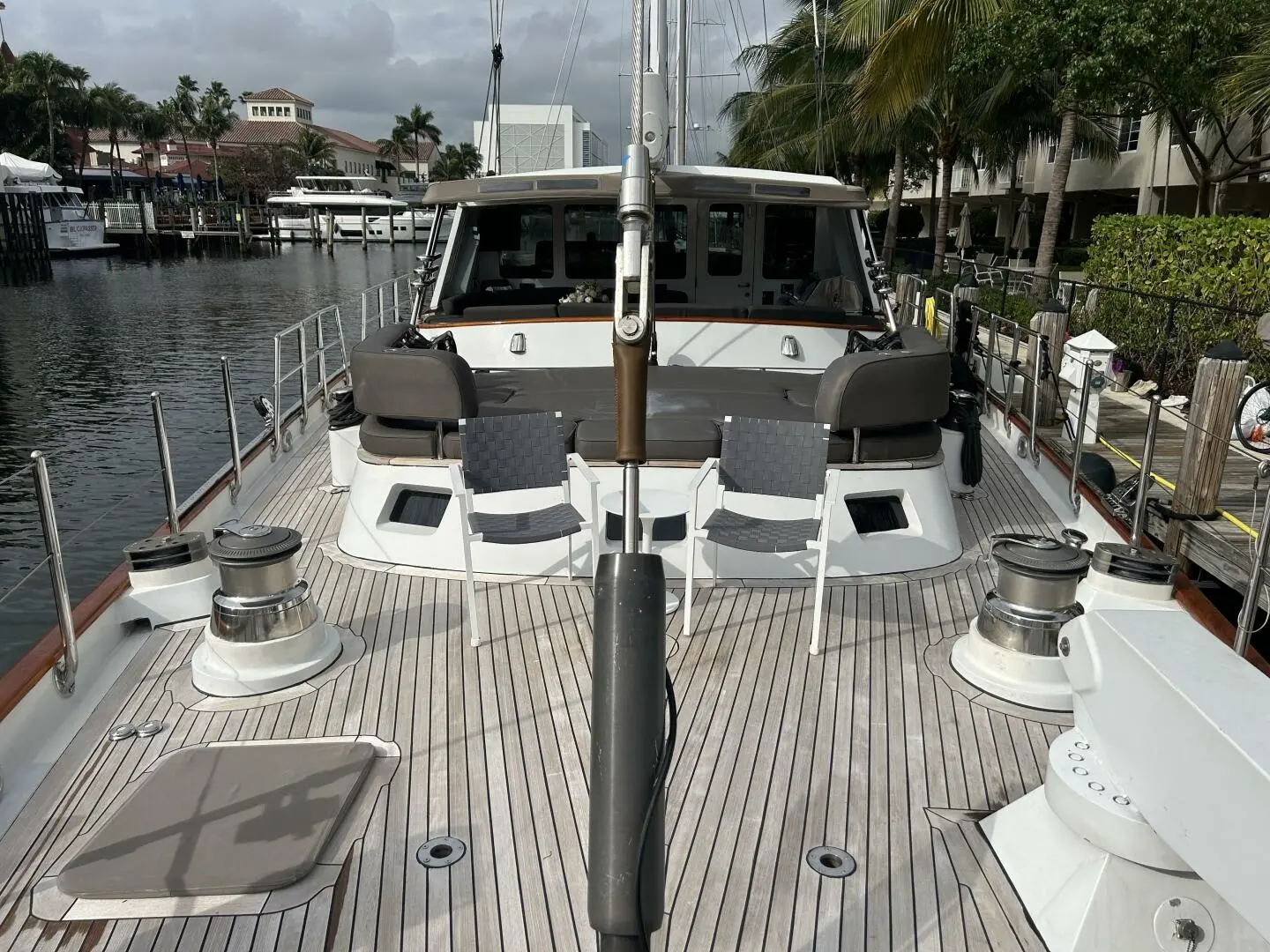 1983 Johnson cruising sloop