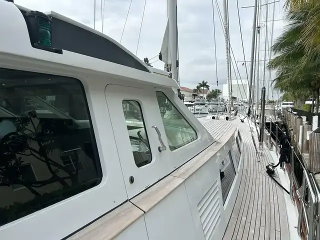 Palmer Johnson Cruising Sloop