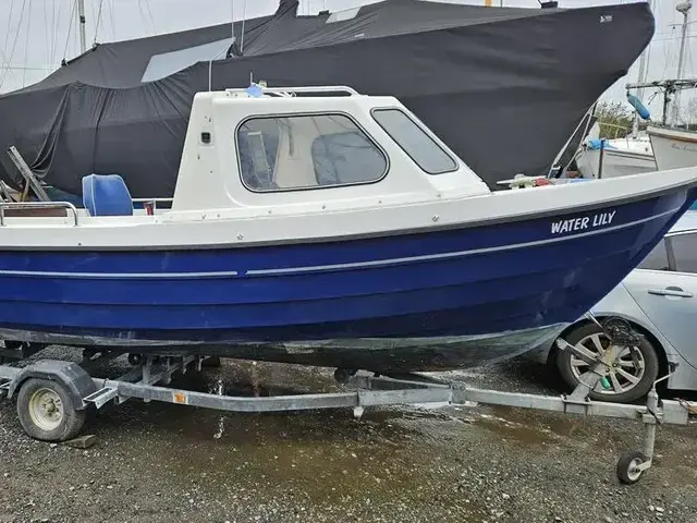 Orkney Boats 590TT