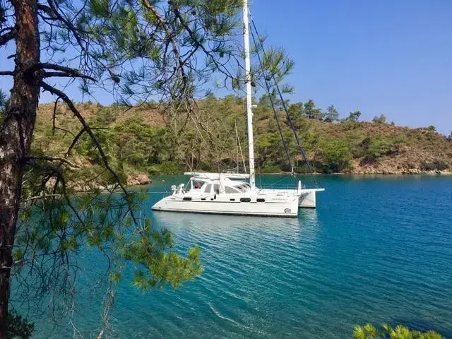 Catana 52