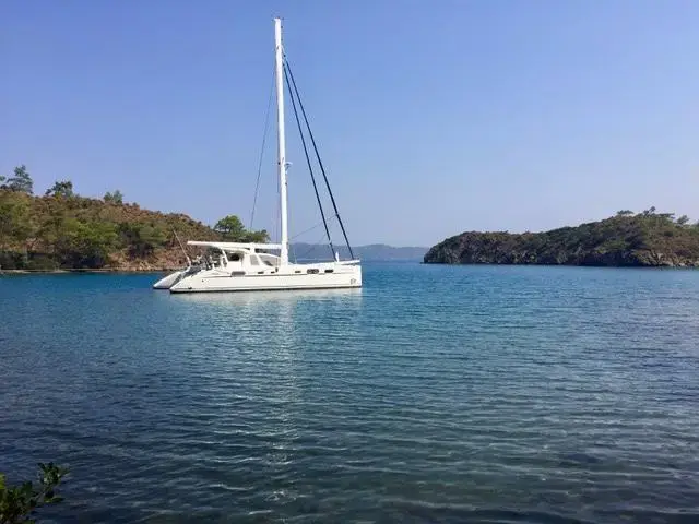 Catana 52