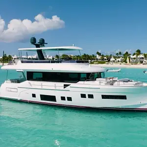 2023 Sirena 68