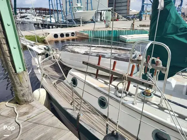 Westsail 32