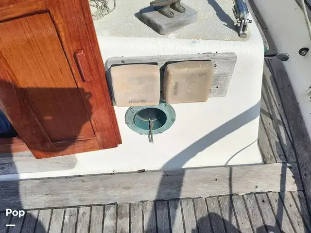 Westsail 32