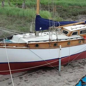  Classic 25' Gaff Cutter