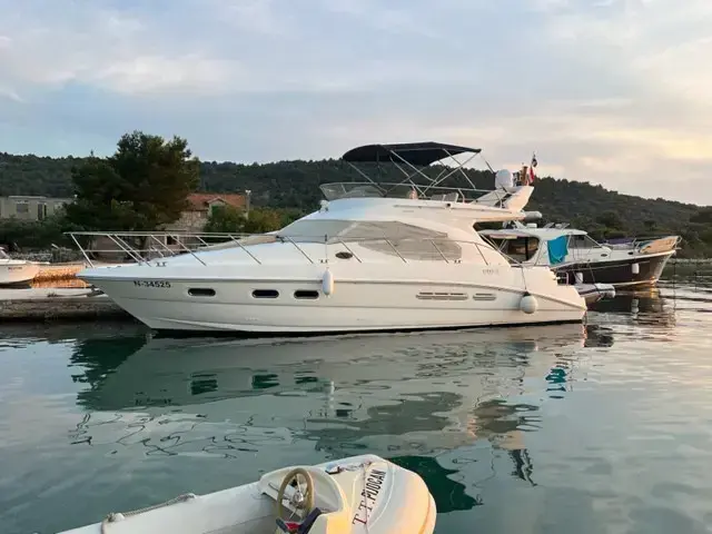 Sealine F 425 Flybridge