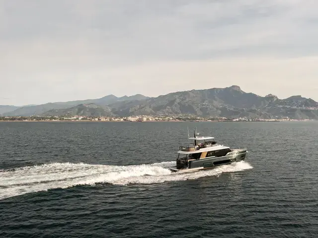 Azimut Magellano 60