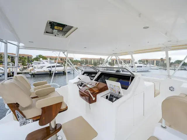 Viking Yachts 61 Convertible