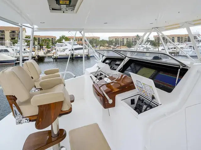 Viking Yachts 61 Convertible