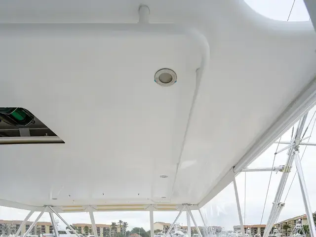 Viking Yachts 61 Convertible