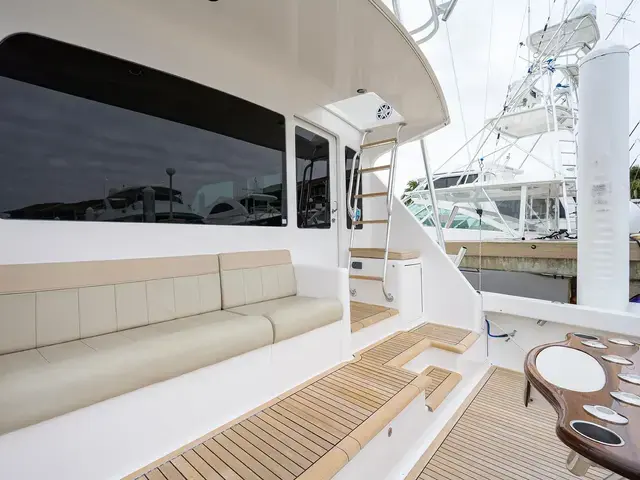 Viking Yachts 61 Convertible