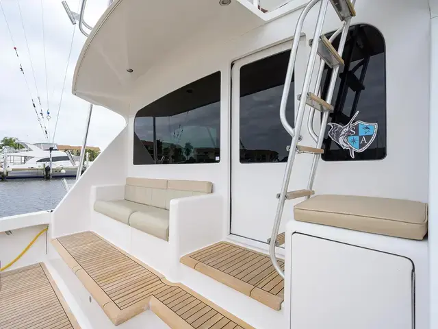 Viking Yachts 61 Convertible