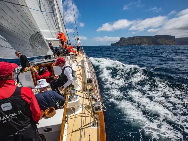 Sparkman & Stephens Classic Maxi Cruising Yacht