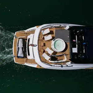 2015 Sunseeker 28M Yacht