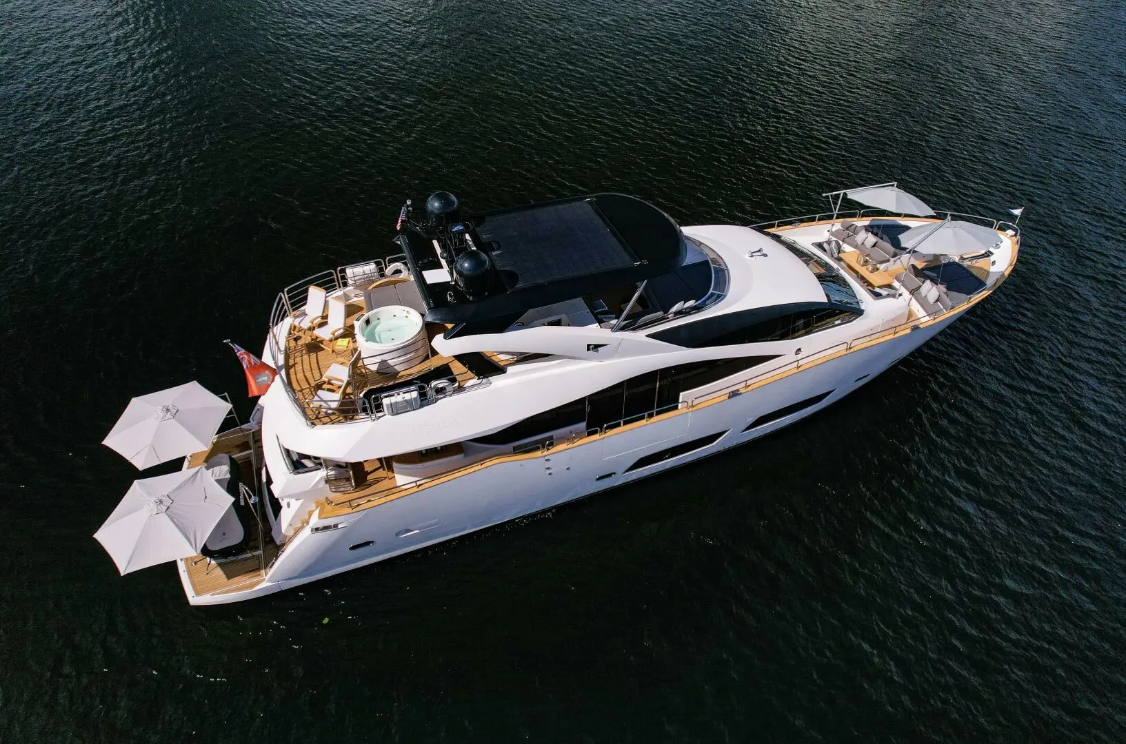 2015 Sunseeker yacht 28m