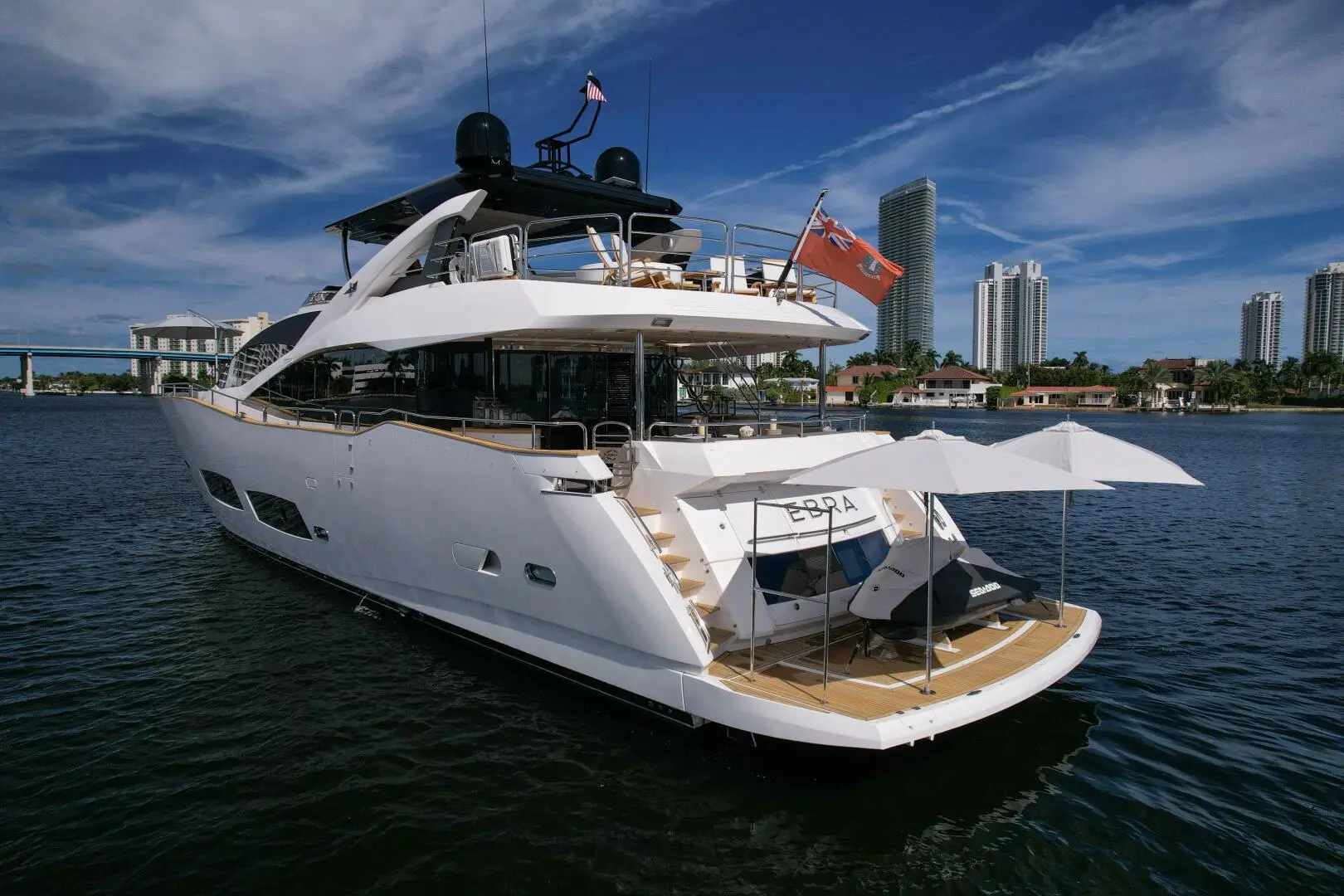 2015 Sunseeker yacht 28m