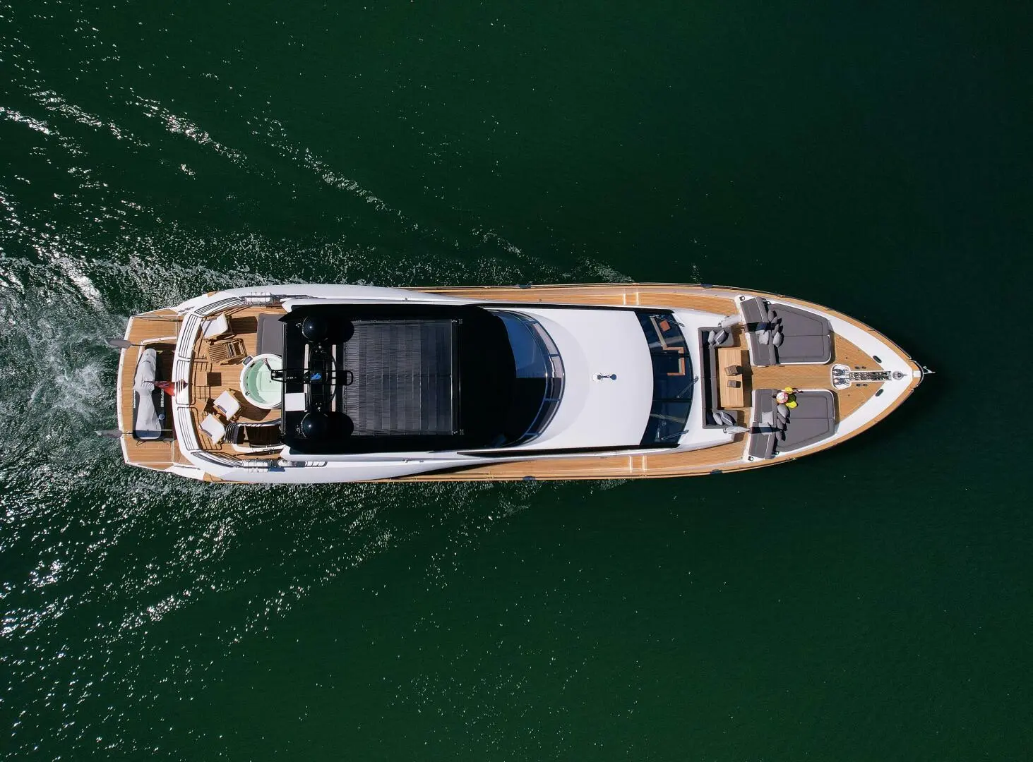 2015 Sunseeker yacht 28m