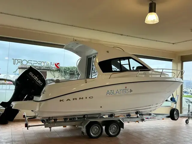 Karnic Boats 2255 for sale in Spain for €52,000 ($56,476)