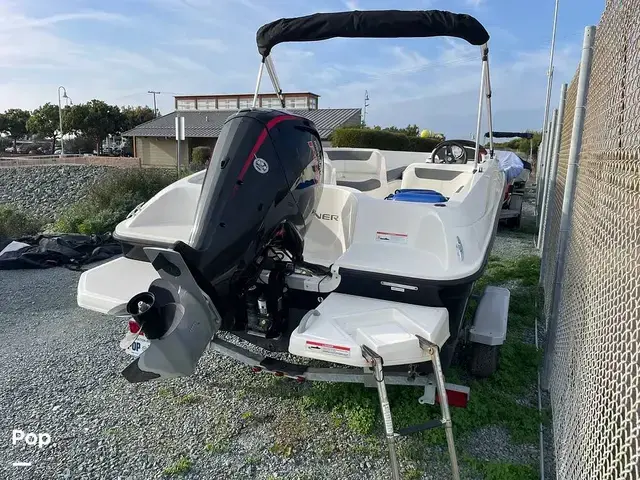 Bayliner Element E18