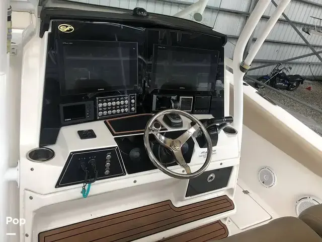 Sea Fox 328 Commander