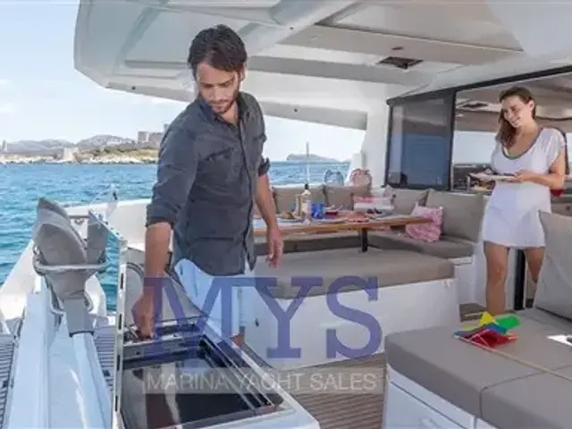 Fountaine Pajot Astrea 42