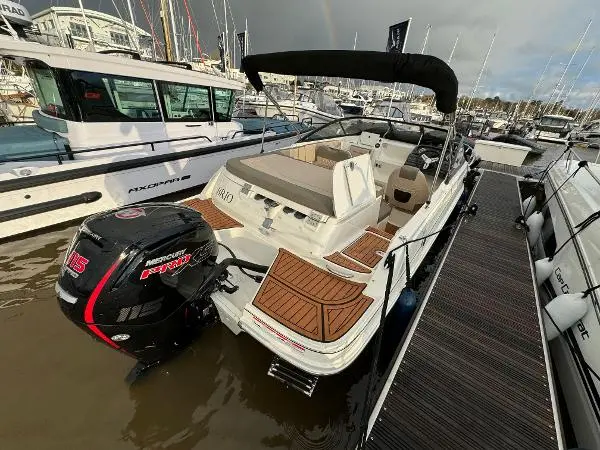 2021 Bayliner vr5 outboard