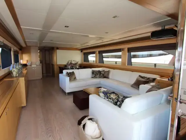 Ferretti Yachts Custom Line Navetta 26