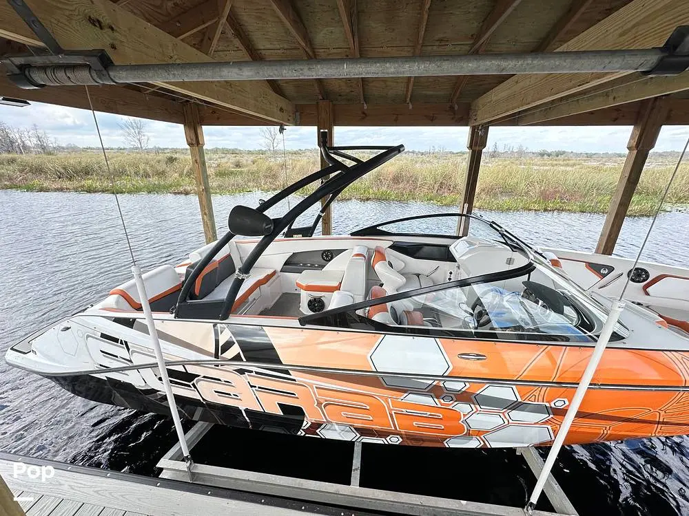 2016 Scarab 255 impulse