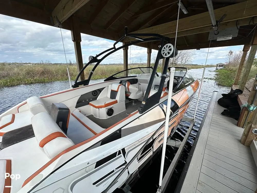 2016 Scarab 255 impulse